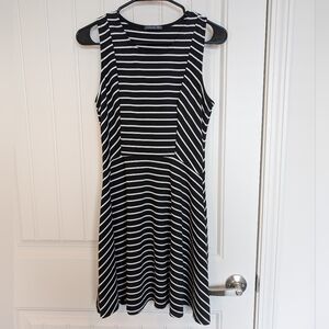 Soprano casual medium black and white stripe skater dress